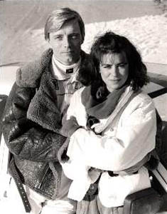 Benedick Blythe as David Savage & Shelagh McLeod as Carol Dayton